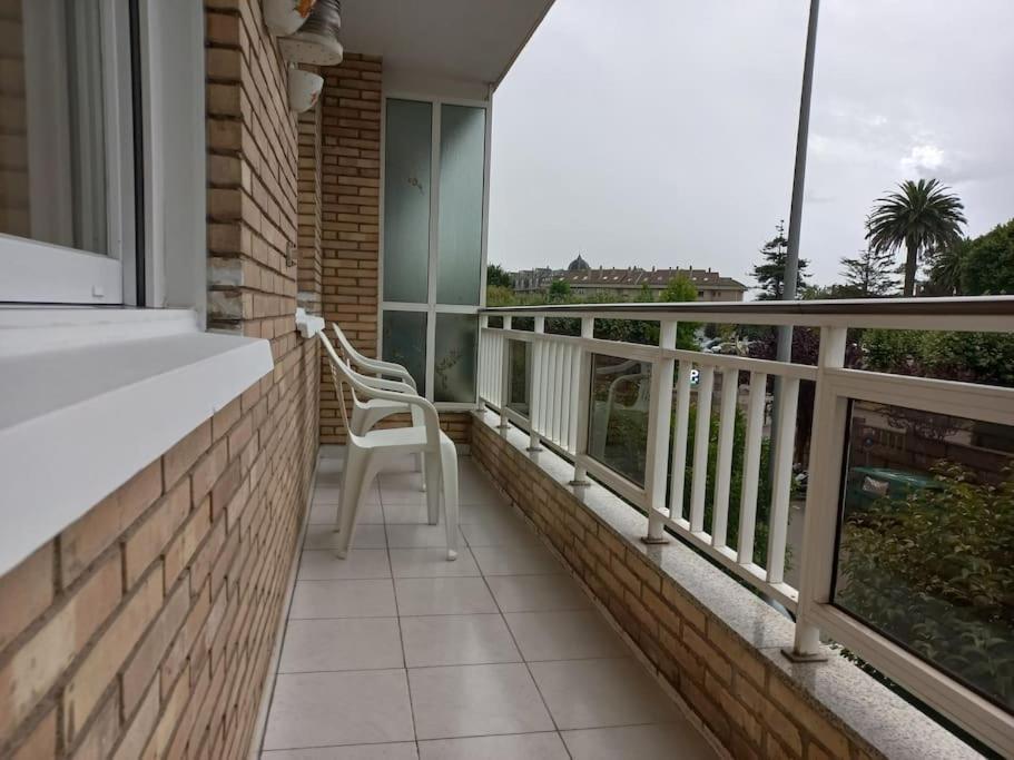 Apartamento En Santander Soleado Y Con Terraza. Exterior foto